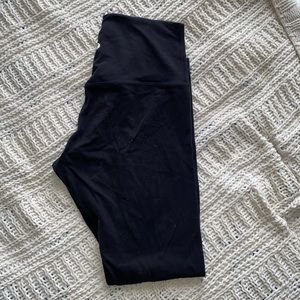 Black lululemon align leggings